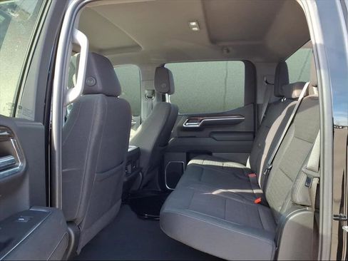 Used 2023 Chevrolet Silverado 1500 LT image 11