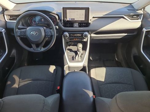 Used 2024 Toyota RAV4 XLE image 17