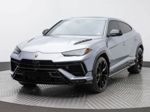 Used 2024 Lamborghini Urus S AWD/4WD image 1
