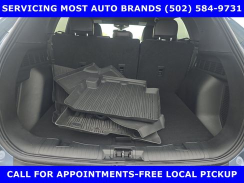 Used 2025 Ford Escape ST-Line w/ Equipment Group 301A image 13