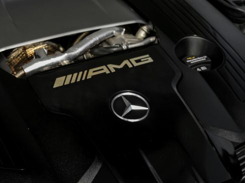 Used 2022 Mercedes-Benz SL 63 AMG 4MATIC image 40