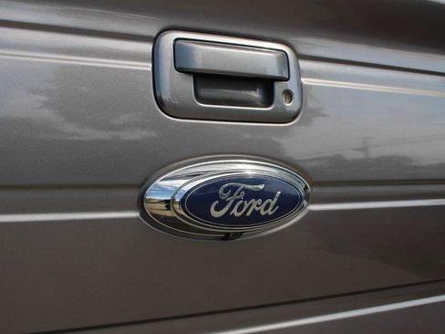 Used 2014 Ford F150 Lariat w/ Equipment Group 502A Luxury AWD/4WD image 45