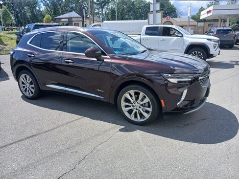 Used 2023 Buick Envision Avenir AWD/4WD image 2
