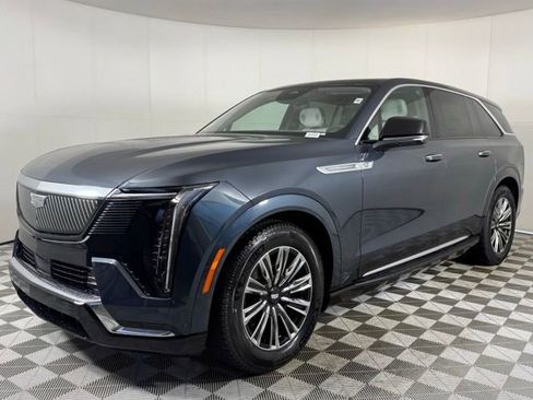 New 2026 Cadillac Escalade IQ Luxury 1 image 2