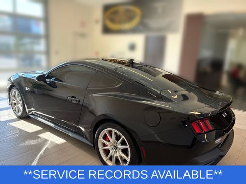 Used 2024 Ford Mustang GT Premium RWD image 3