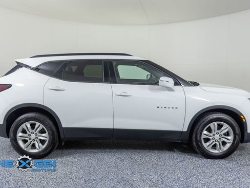 Used 2019 Chevrolet Blazer LT image 8