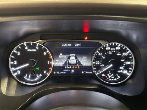 Used 2022 Nissan Rogue SV AWD/4WD image 30