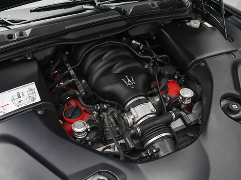 Used 2018 Maserati GranTurismo Sport image 30