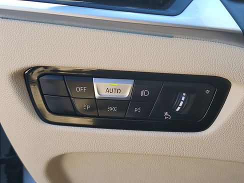 Used 2023 BMW 330e w/ Driving Assistance Package image 20