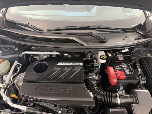 Certified 2025 Nissan Rogue SV image 11