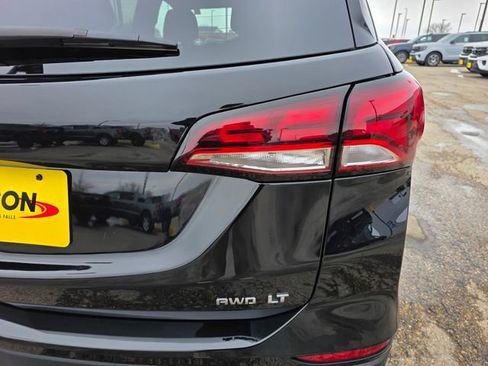 Used 2023 Chevrolet Equinox LT w/ Driver Convenience Package AWD/4WD image 10