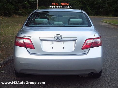 Used 2009 Toyota Camry LE image 23