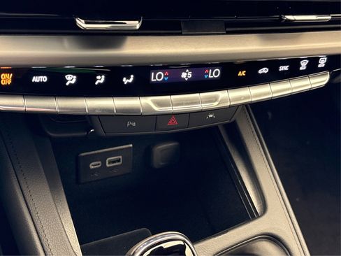 New 2025 Cadillac XT4 Sport image 27