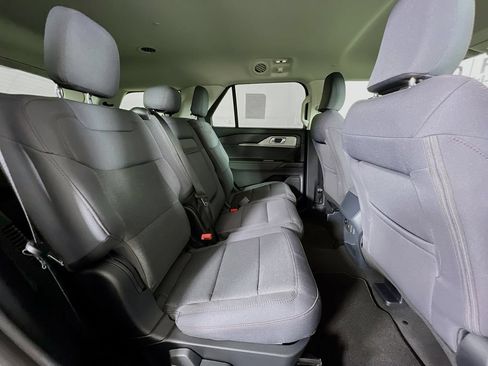 New 2026 Ford Explorer Active AWD/4WD image 17