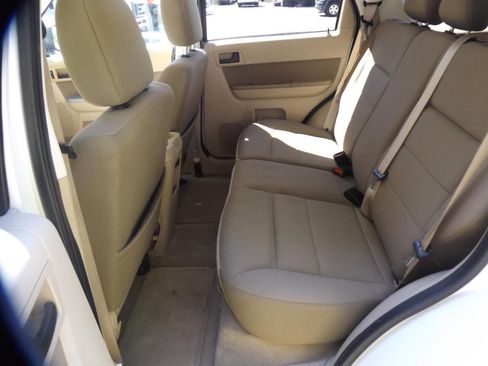 Used 2009 Ford Escape XLT FWD image 17