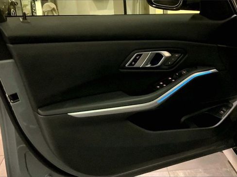 Used 2023 BMW 330i Sedan image 22