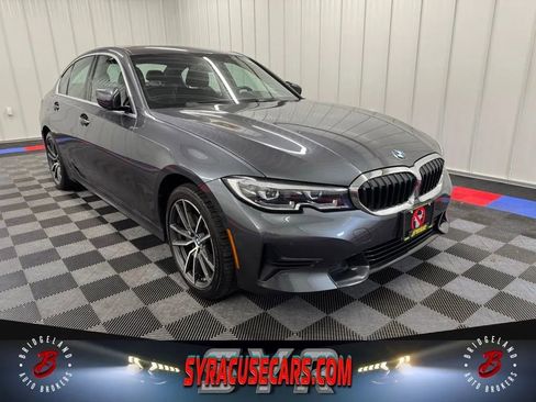 Used 2022 BMW 330i xDrive Sedan w/ Premium Package 2 AWD/4WD image 1