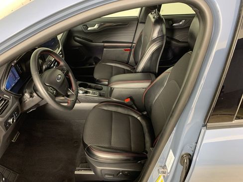 Used 2024 Ford Escape ST-Line w/ Tech Pack #1 image 27