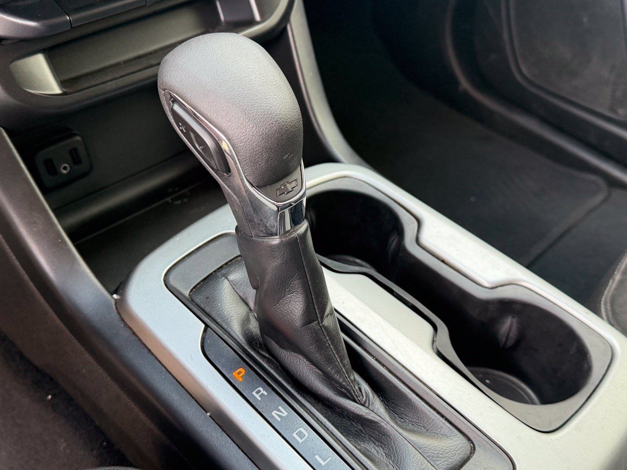 Used 2022 Chevrolet Colorado LT RWD image 17