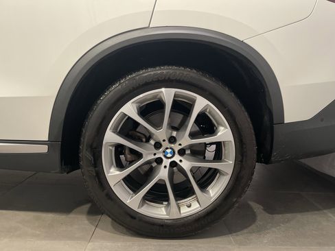 Used 2023 BMW X5 xDrive40i w/ Premium Package image 9