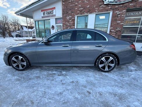 Used 2019 Mercedes-Benz E 300 4MATIC image 8