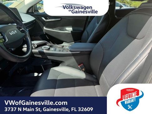 Used 2022 Kia EV6 Wind AWD/4WD image 18