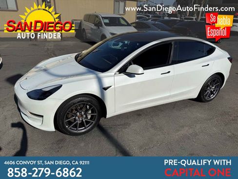 Used 2021 Tesla Model 3 RWD image 1