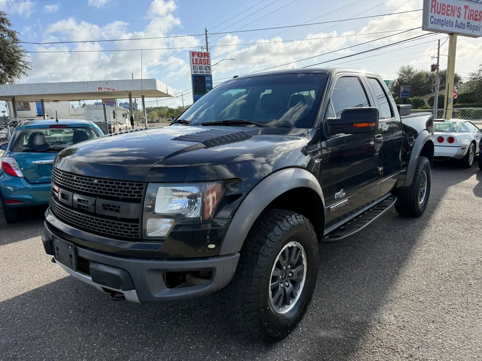 Used 2010 Ford F150 Raptor AWD/4WD image 1