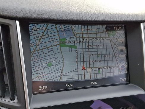 Used 2017 INFINITI Q50 Signature Edition w/ All Weather Package (L93) image 17