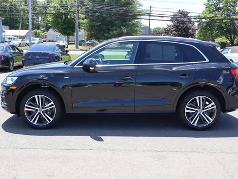 Used 2020 Audi Q5 e Premium Plus w/ Premium Plus Package AWD/4WD image 8