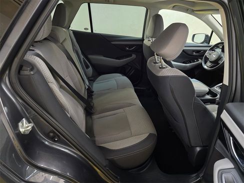 Used 2023 Subaru Outback Premium image 12