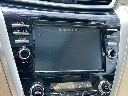 Used 2016 Nissan Murano Platinum w/ Platinum Technology Package FWD image 33