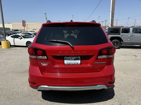 Used 2020 Dodge Journey Crossroad FWD image 7