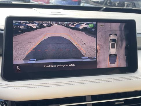 Certified 2025 INFINITI QX60 Luxe image 18