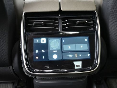 Used 2022 Rivian R1T Adventure AWD/4WD image 21