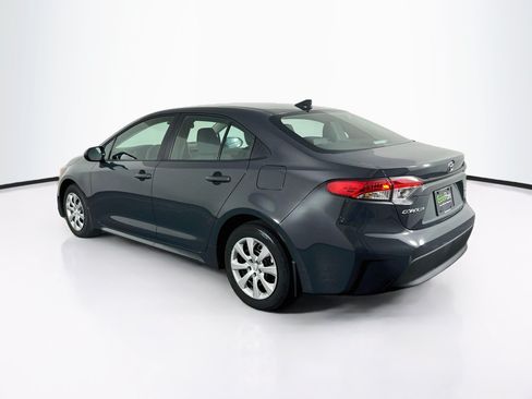 Used 2026 Toyota Corolla LE FWD image 5