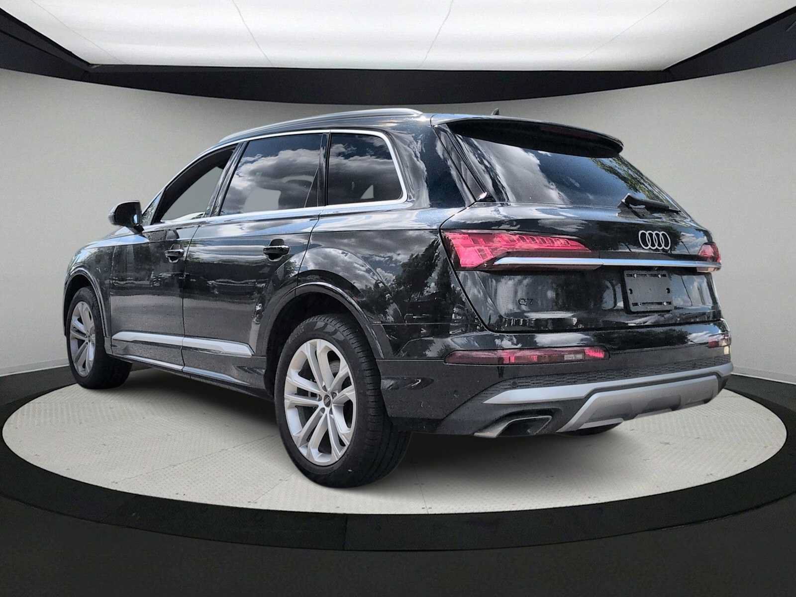 Used 2025 Audi Q7 3.0T Premium Plus AWD/4WD image 6