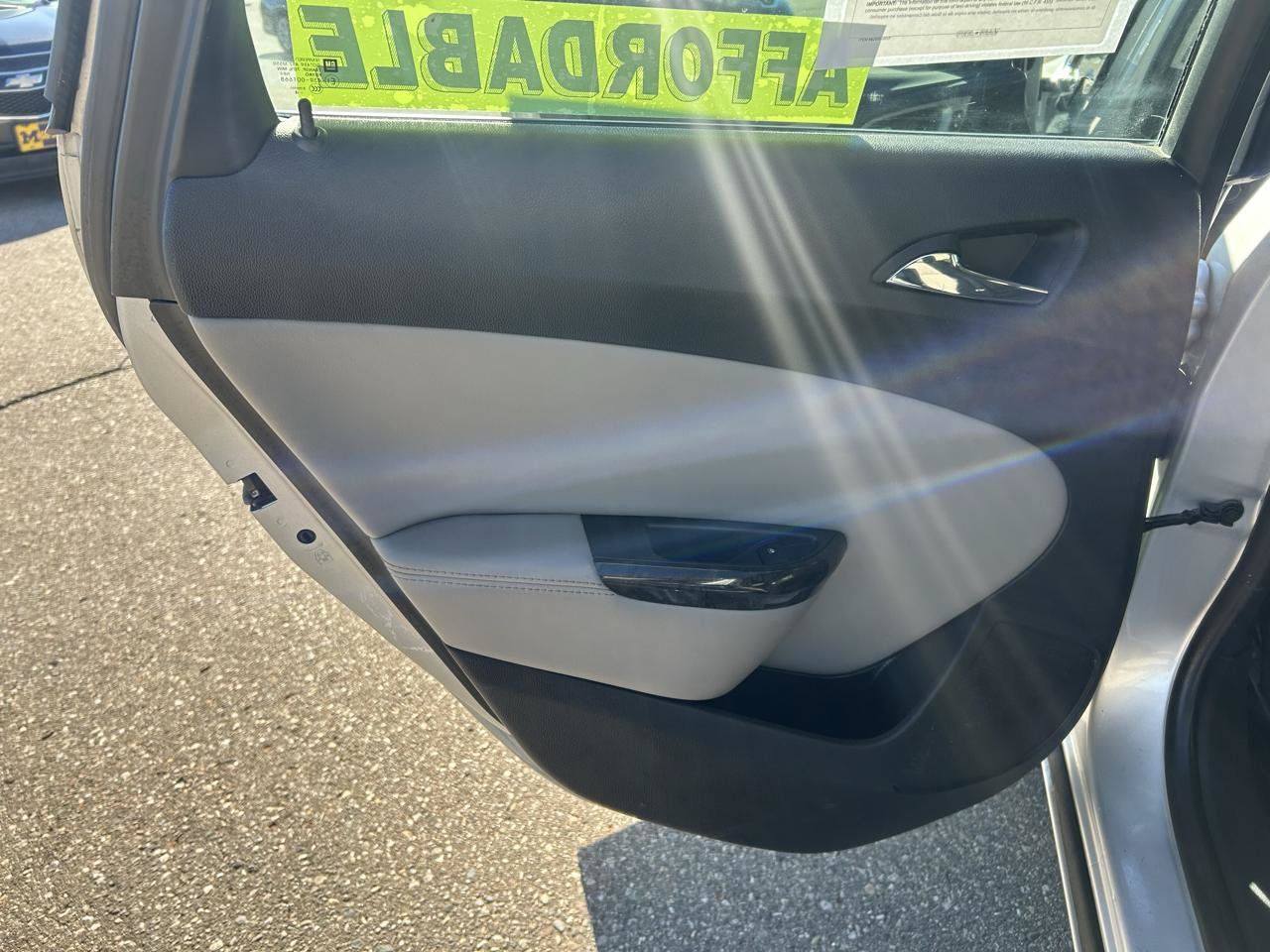 Used 2015 Buick Verano FWD image 13