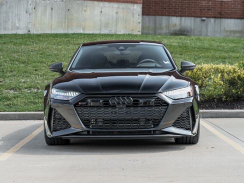 Used 2023 Audi RS 7 Sportback w/ Carbon Optic Package AWD/4WD image 31