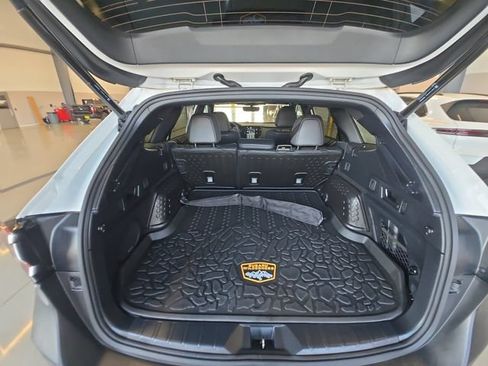 Used 2024 Subaru Outback Wilderness w/ Wilderness Package AWD/4WD image 23
