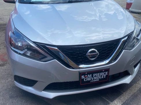Used 2018 Nissan Sentra S FWD image 1