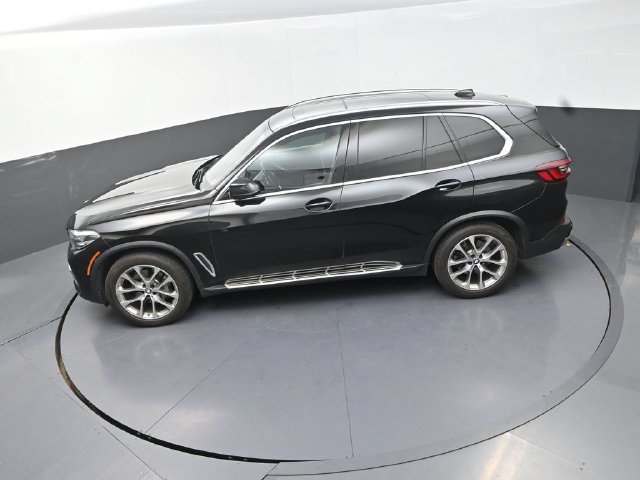 Used 2023 BMW X5 xDrive40i w/ Premium Package AWD/4WD image 15