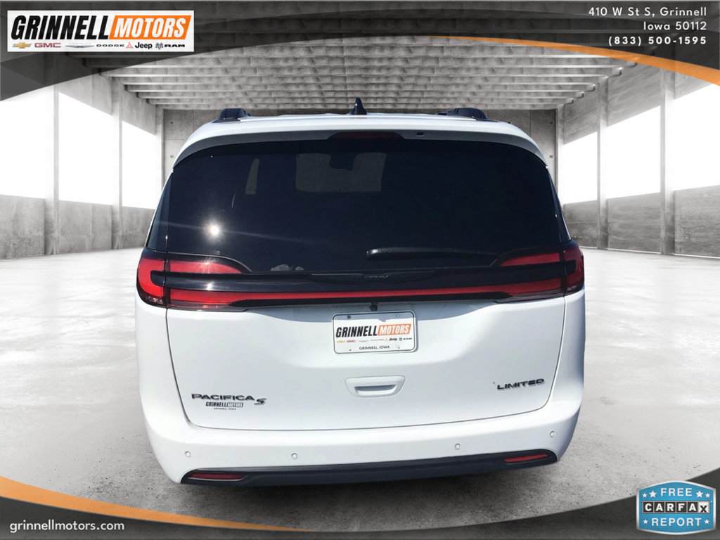 Used 2026 Chrysler Pacifica Limited w/ S Appearance Package FWD image 6