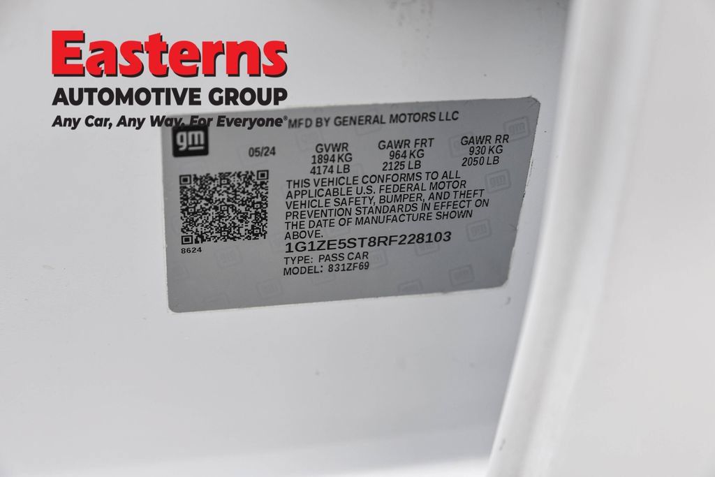 Used 2024 Chevrolet Malibu LT FWD image 38