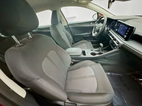 Used 2022 Kia K5 LXS image 24