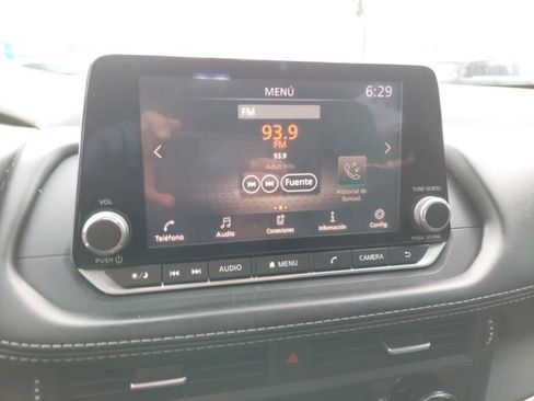 Used 2021 Nissan Rogue S FWD image 5