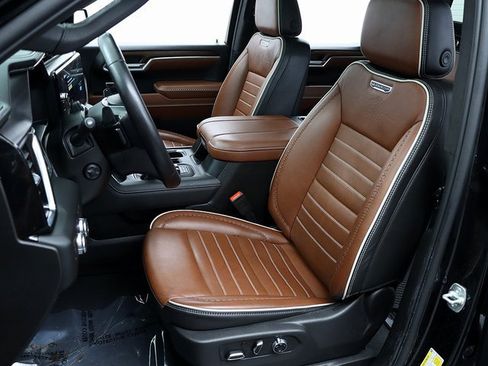 Used 2025 GMC Sierra 1500 Denali Ultimate image 11