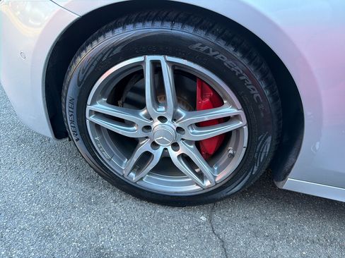 Used 2017 Mercedes-Benz E 300 4MATIC image 15