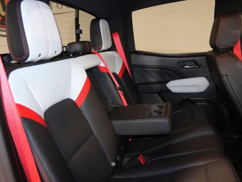 Used 2023 GMC Canyon AT4X image 75