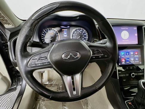 Used 2018 INFINITI Q50 Luxe RWD image 18
